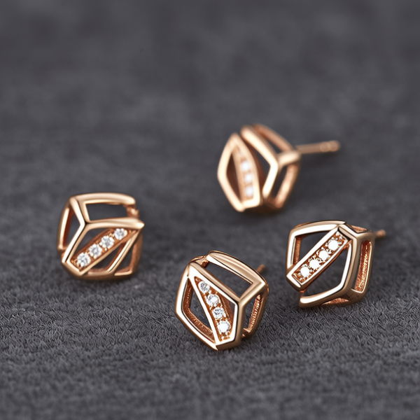 新款黄金耳钉款式图片